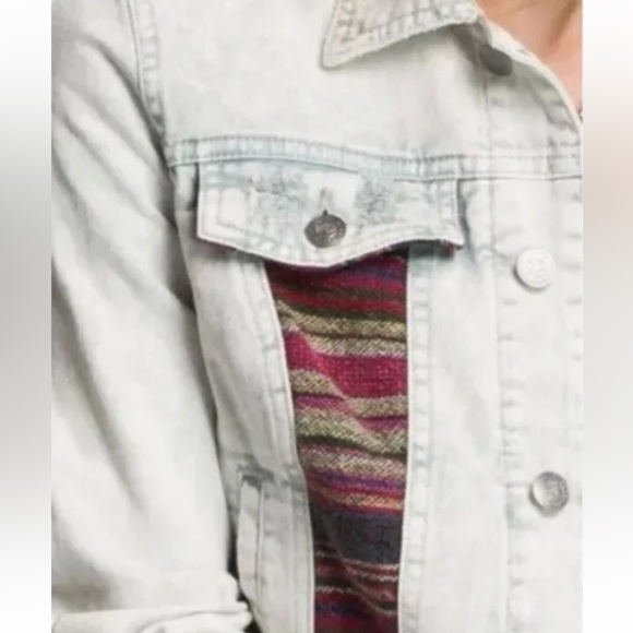 Free People Cropped, Baja White Washed Denim Jean Jacket - Picture 4 of 11